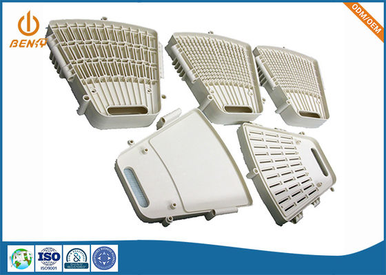 ISO9001 πλαστικά μέρη εγχύσεων συνήθειας για τα νέα ενεργειακά οχήματα